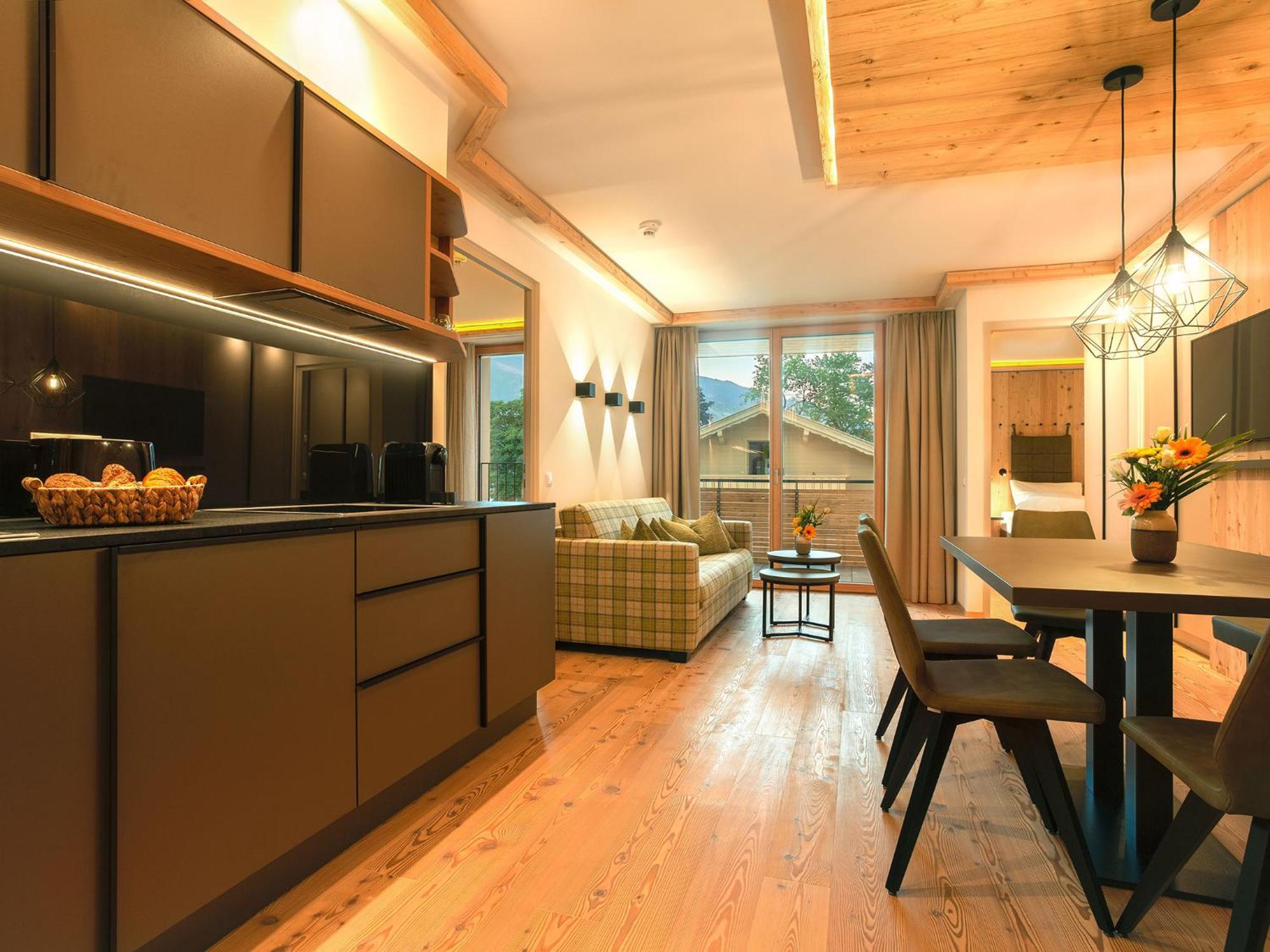 Alpin Apartments Майрхофен Экстерьер фото